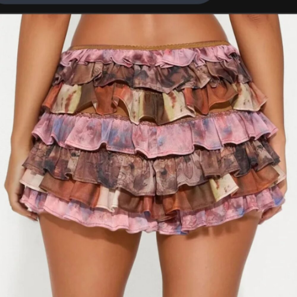 Mesh Ruffle Bloomer Shorts - Picture 2 of 8